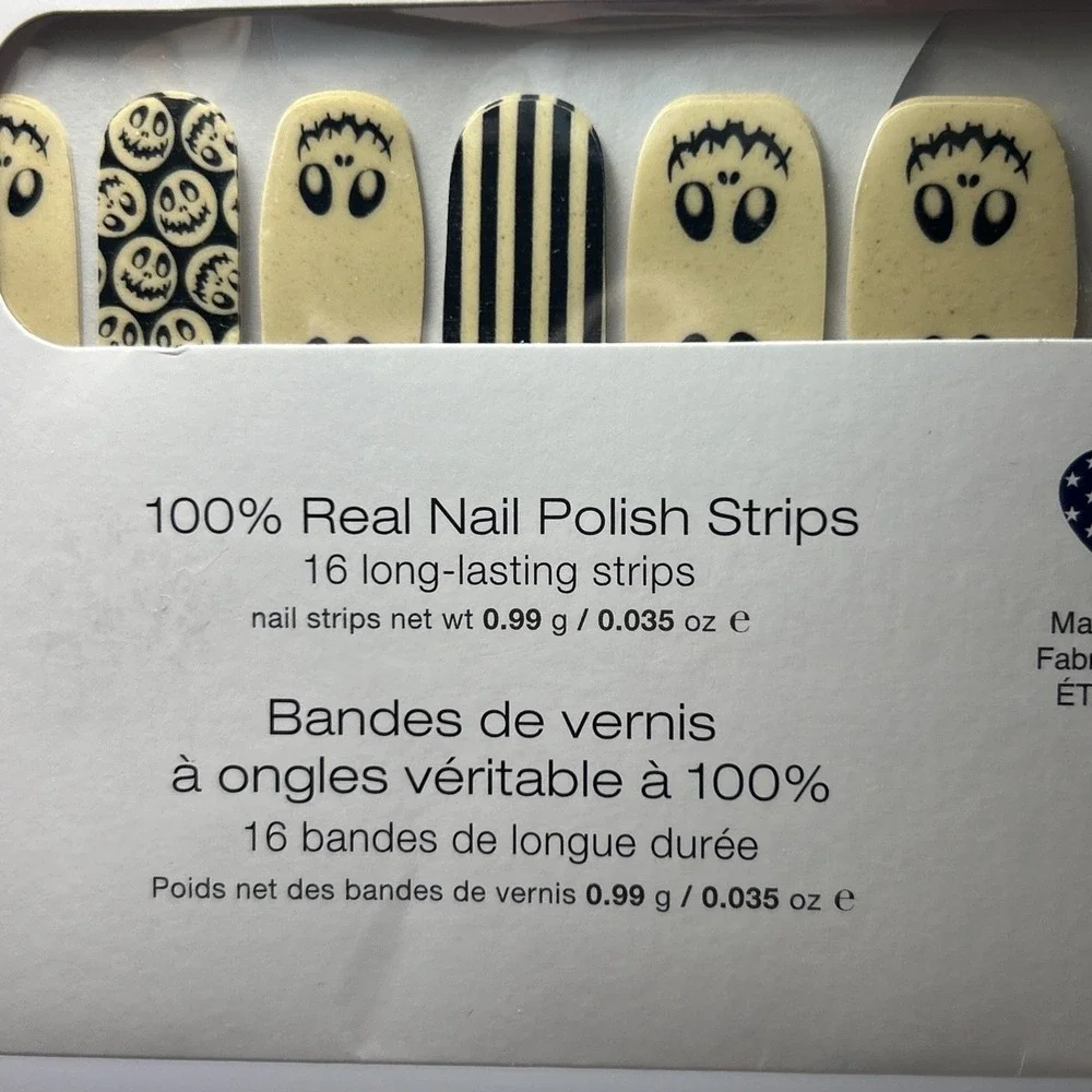 Color Street Nail Polish Strips Boo Crew Glow In the Dark Halloween